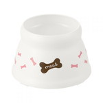 プラスチック製